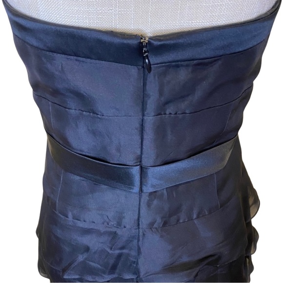 Kay Unger Black Strapless Tiered Evening Gown - Picture 5 of 11